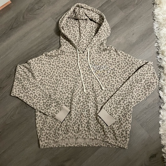 Nwot American Eagle Leopard Hoodie 